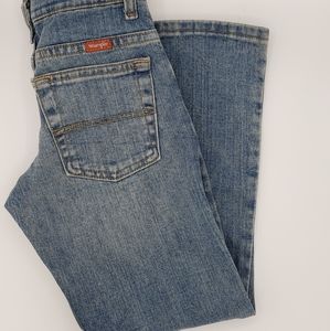 Boys Size 7 Reg. Light/Med Wash Wrangler Jeans.